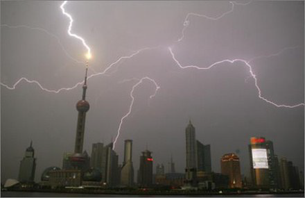 雷暴閃電與宇宙線